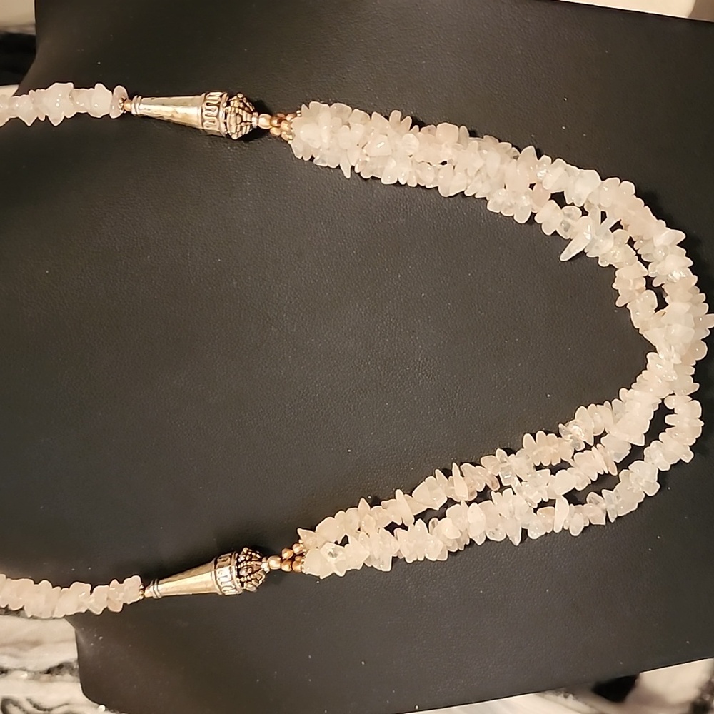 White Chip Boho Necklace With Silver Accents
